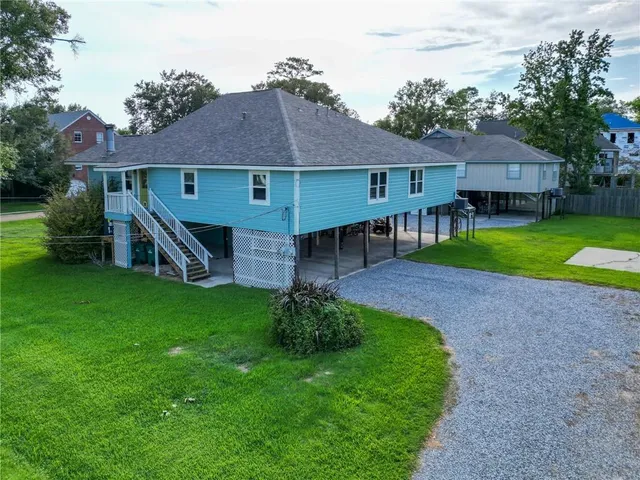 $1,950 | 1801 Claiborne Street, Mandeville, LA 70448