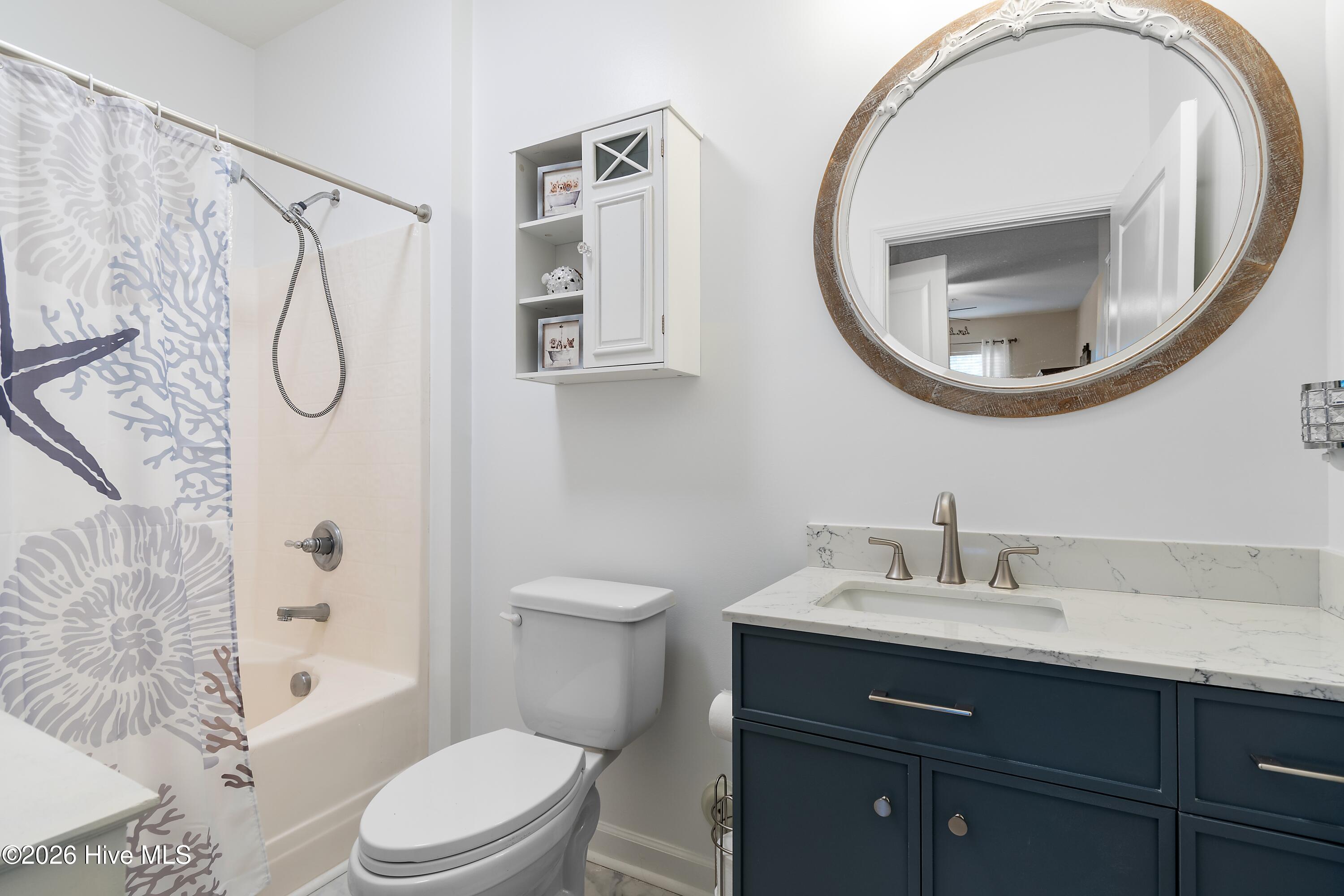 270 Woodlands Way, Unit 2 Calabash, NC 28467 - Photo 7 of 38 Primary Bath