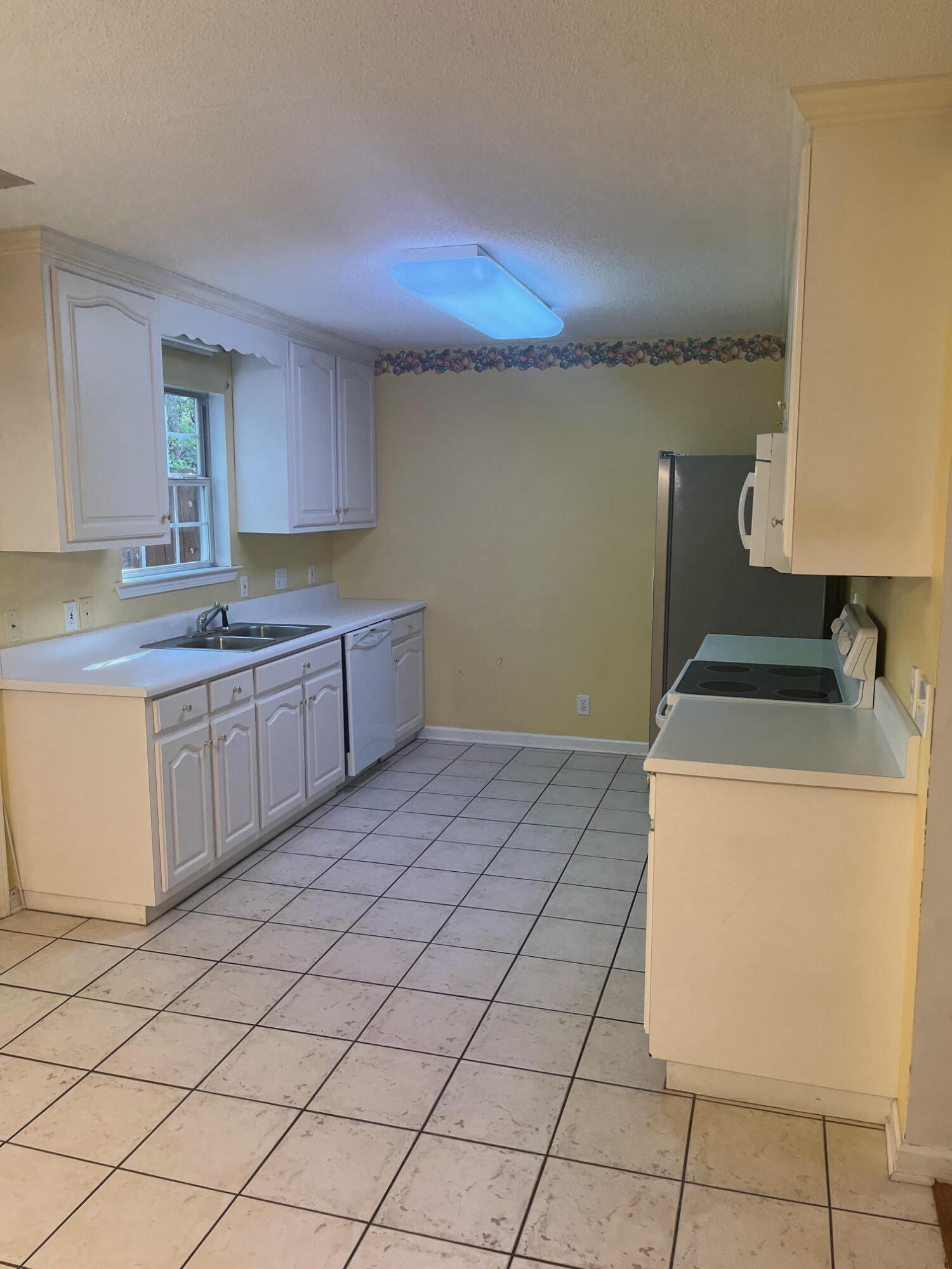 1702 Chestnut Oak Drive, Unit 83 Dalton, GA 30721 - Photo 5 of 13 5