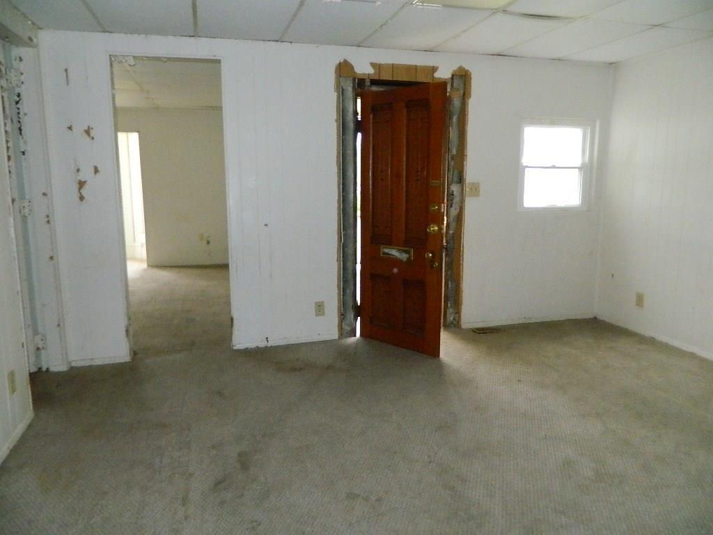 148 South Race Street Springfield, OH 45506 - Photo 5 of 18