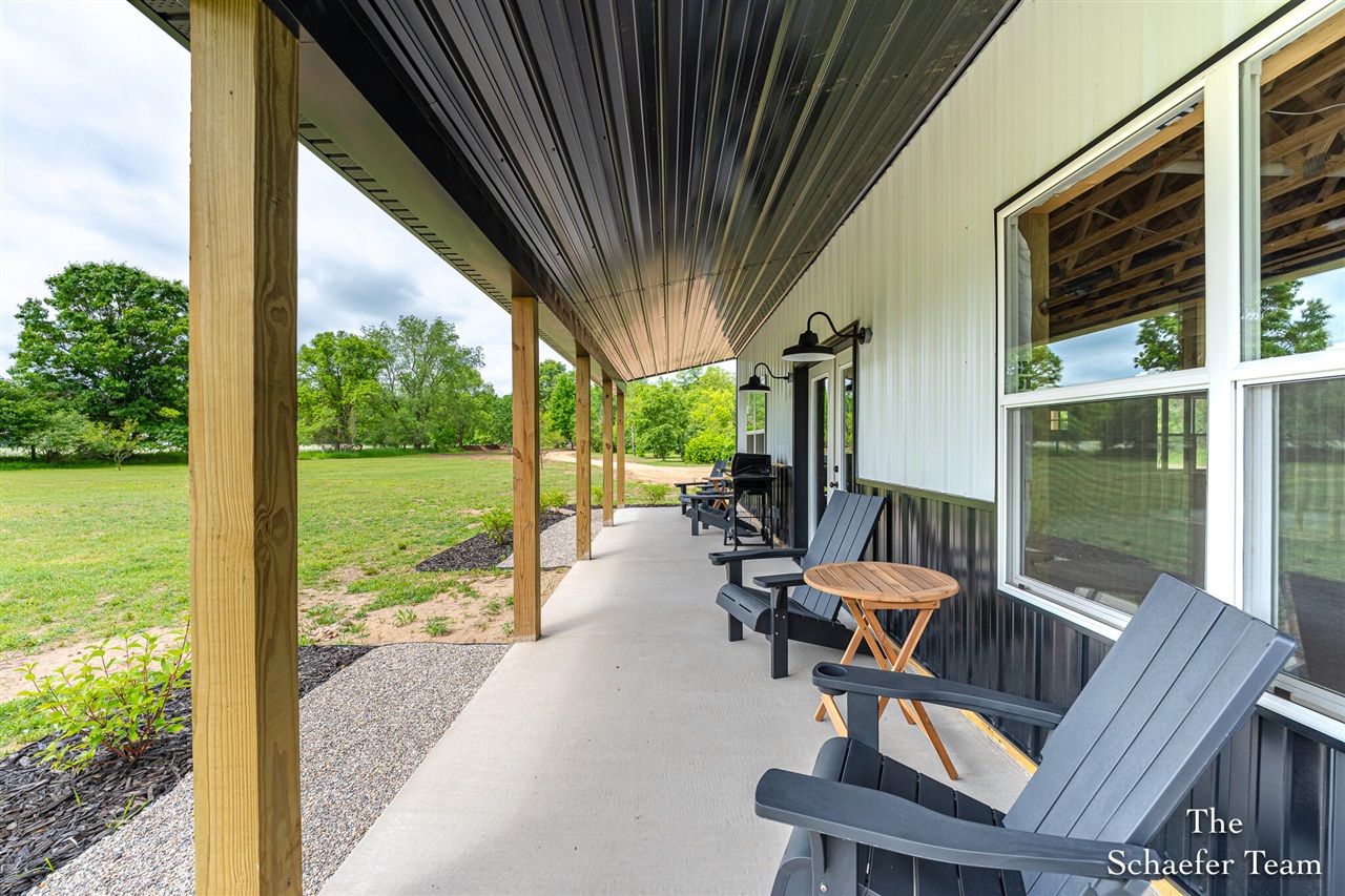 5227 Johnson Road Greenville, MI 48838 - Photo 6 of 33