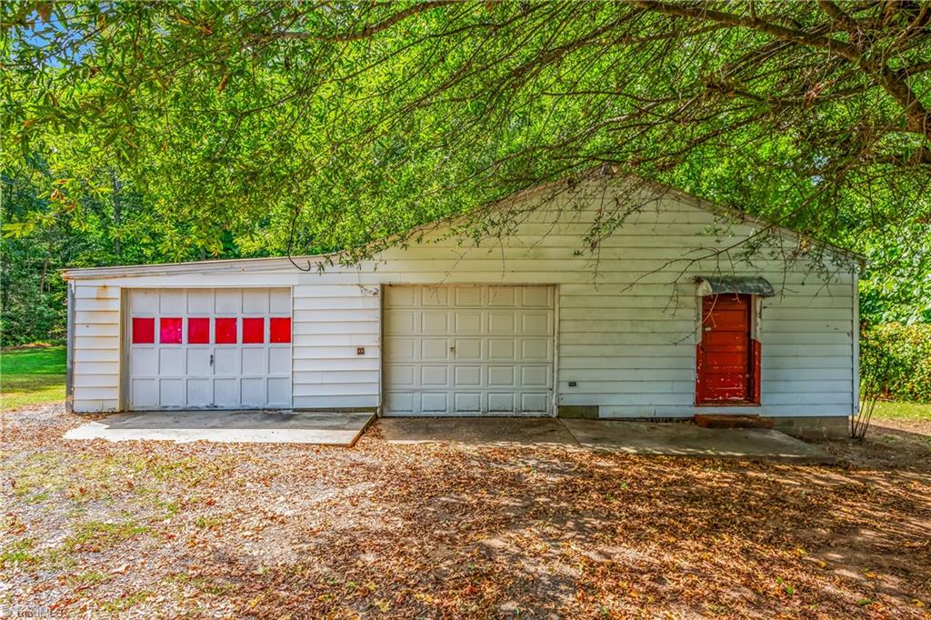 599 Cornatzer Road Mocksville, NC 27028 - Photo 32 of 38