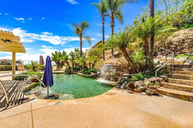 $2,440,000 | 7056 Del Cerro Boulevard, San Diego, CA 92120