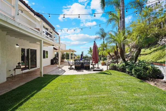 $2,440,000 | 7056 Del Cerro Boulevard, San Diego, CA 92120