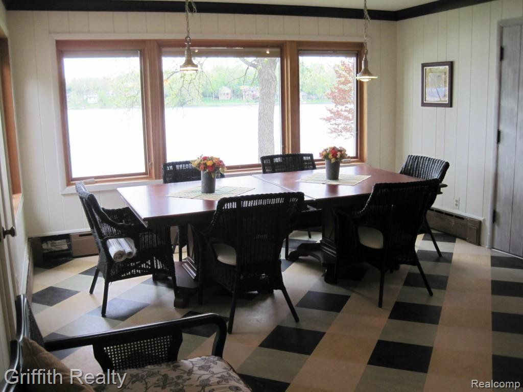 5880 Cowell Road Brighton, MI 48116 - Photo 3 of 16