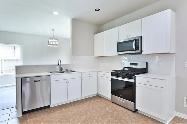 $289,000 | 19751 Crossfalls Lane, Cypress, TX 77433