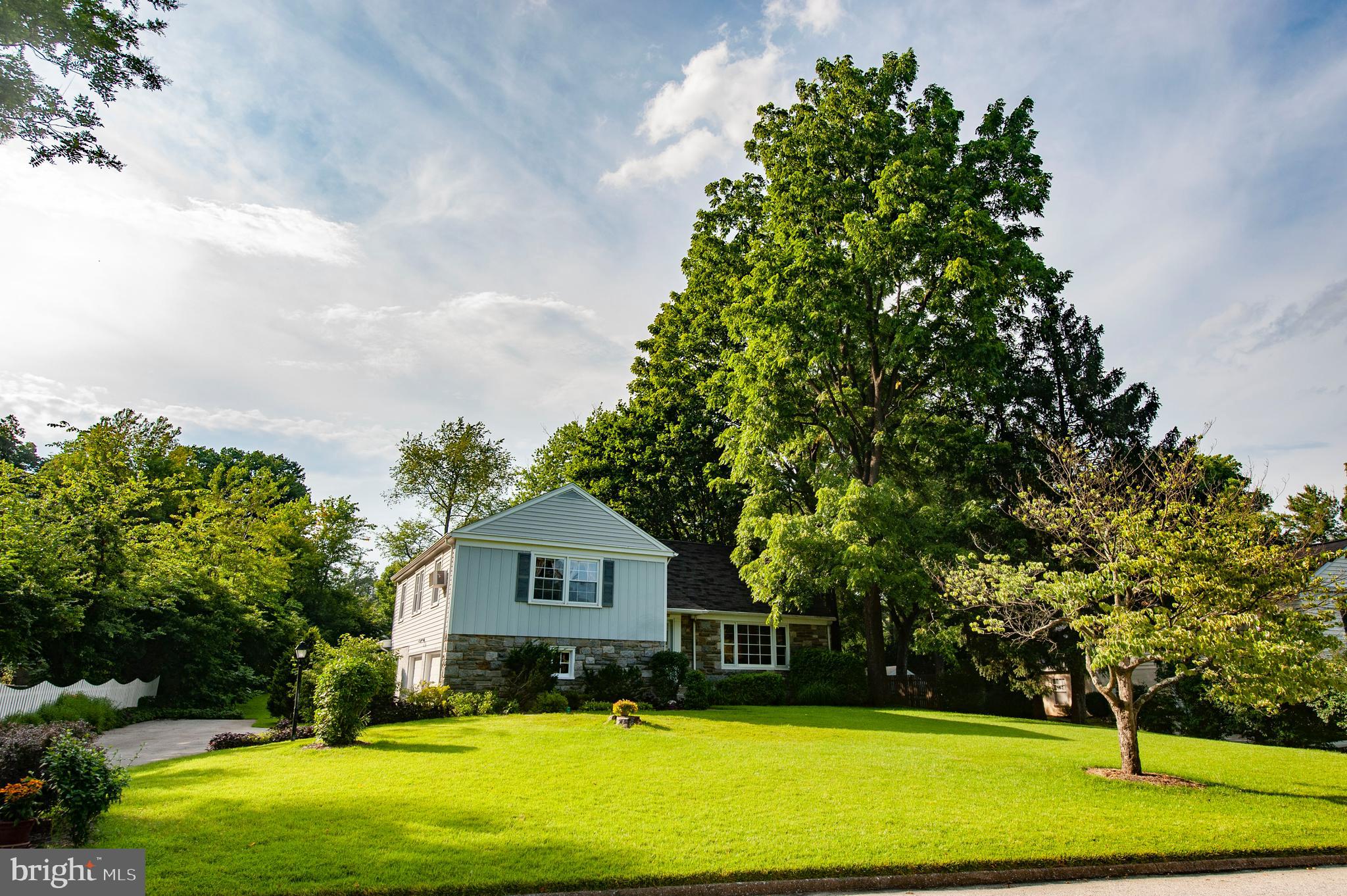 579 Brinton Road Wayne, PA 19087 - Photo 2 of 31