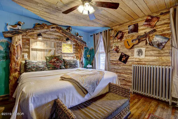 $1,490,000 | 104 2nd Street, Kremmling, CO 80459