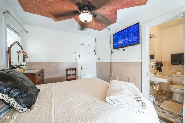 $1,490,000 | 104 2nd Street, Kremmling, CO 80459