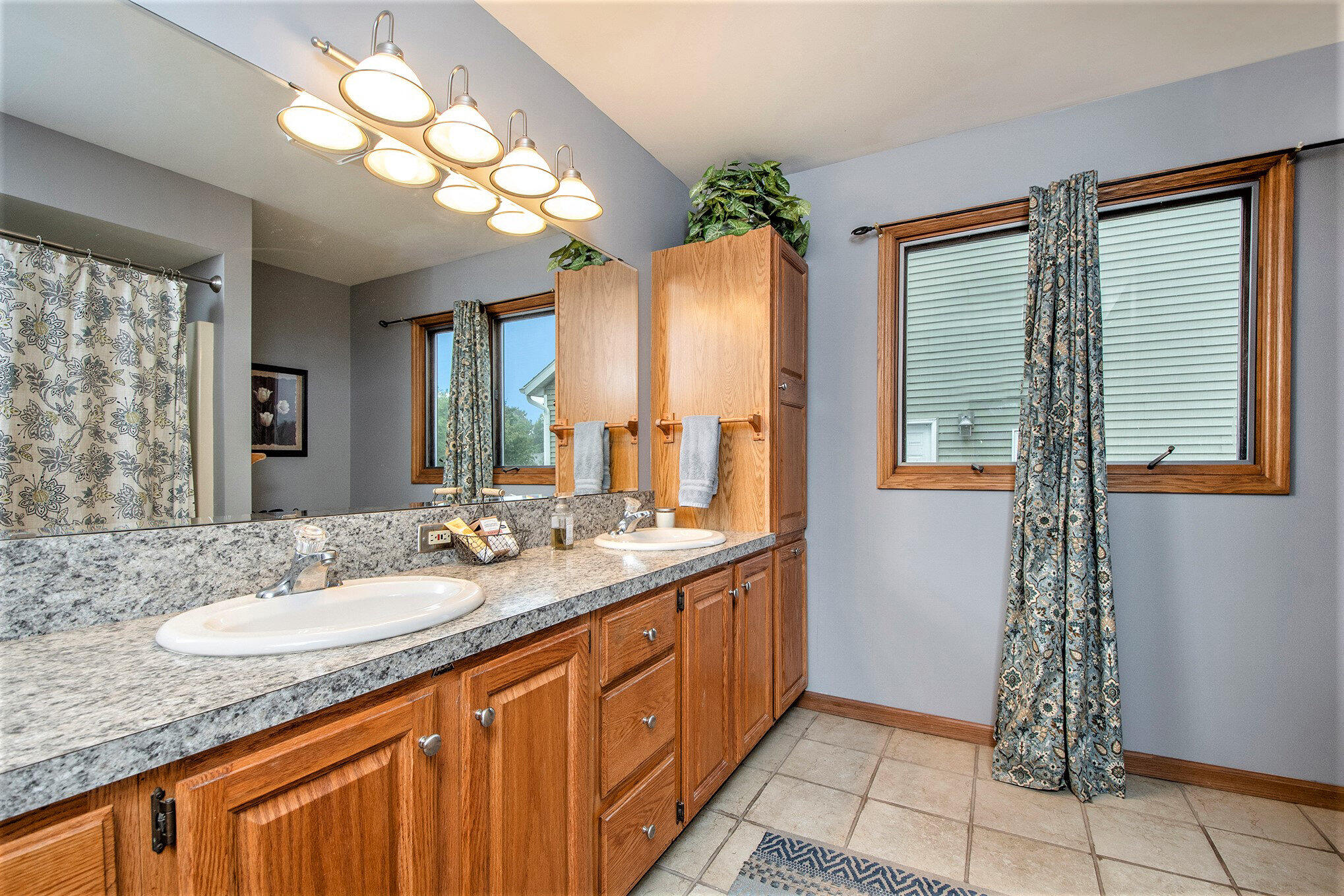 8631 Ridgebluff Drive Southwest Byron Center, MI 49315 - Photo 23 of 39 023_dsc_0472