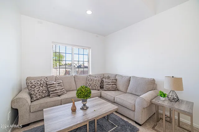 $318,900 | 10294 South Fall Avenue, Yuma, AZ 85365