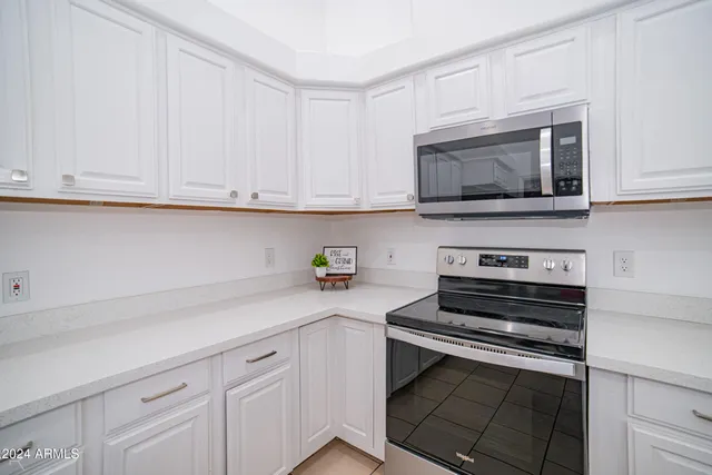 $318,900 | 10294 South Fall Avenue, Yuma, AZ 85365