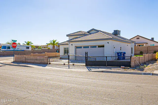 $318,900 | 10294 South Fall Avenue, Yuma, AZ 85365