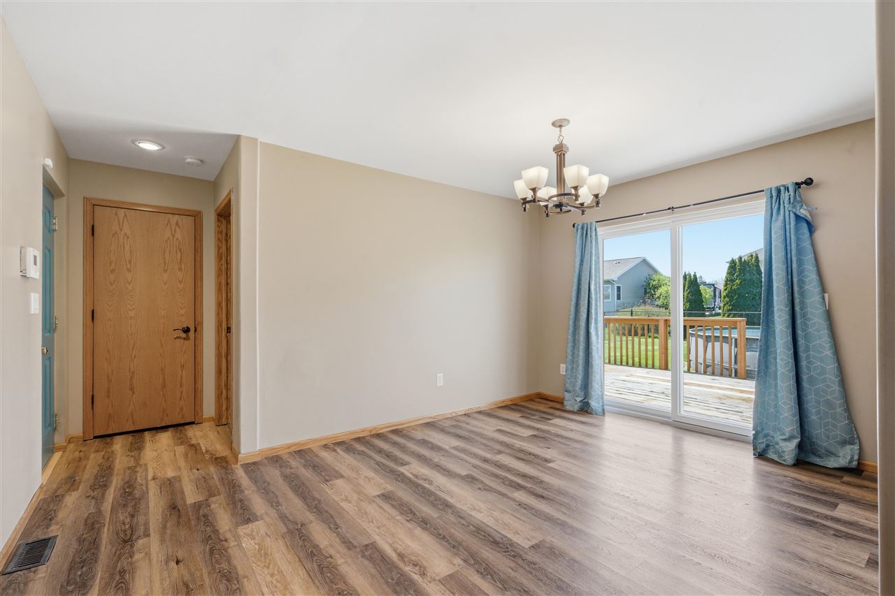 89 Cardinal Avenue Atkins, IA 52206 - Photo 10 of 39 Gallery Image 10