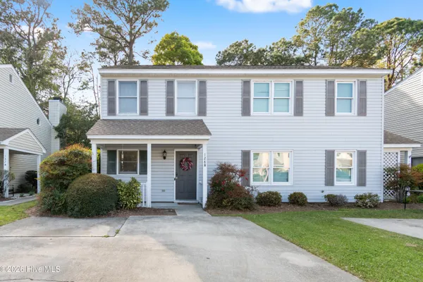 $239,000 | 128 Lullwater Drive, Unit B, Wilmington, NC 28403