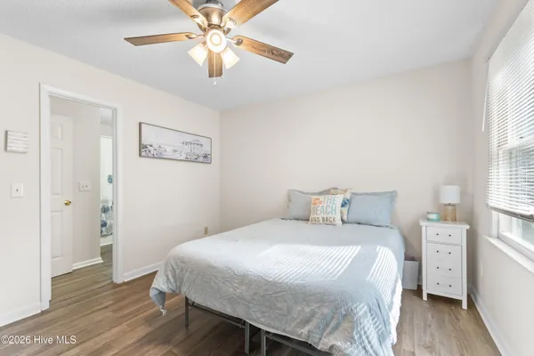 $239,000 | 128 Lullwater Drive, Unit B, Wilmington, NC 28403