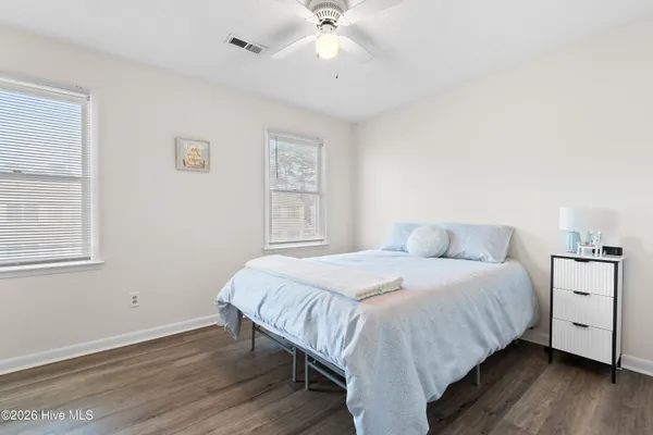 $239,000 | 128 Lullwater Drive, Unit B, Wilmington, NC 28403