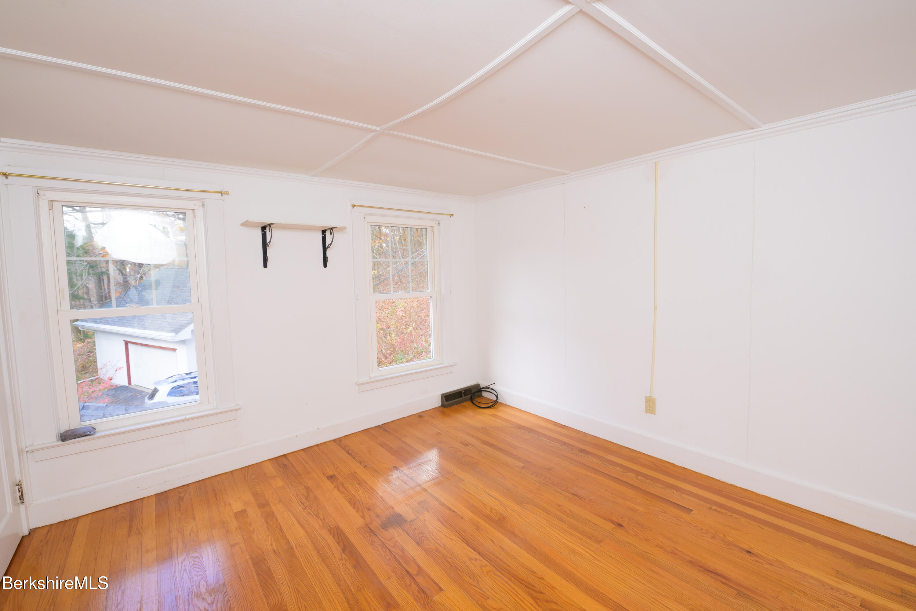 363 Henderson Road Williamstown, MA 01267 - Photo 20 of 24 an empty room with windows