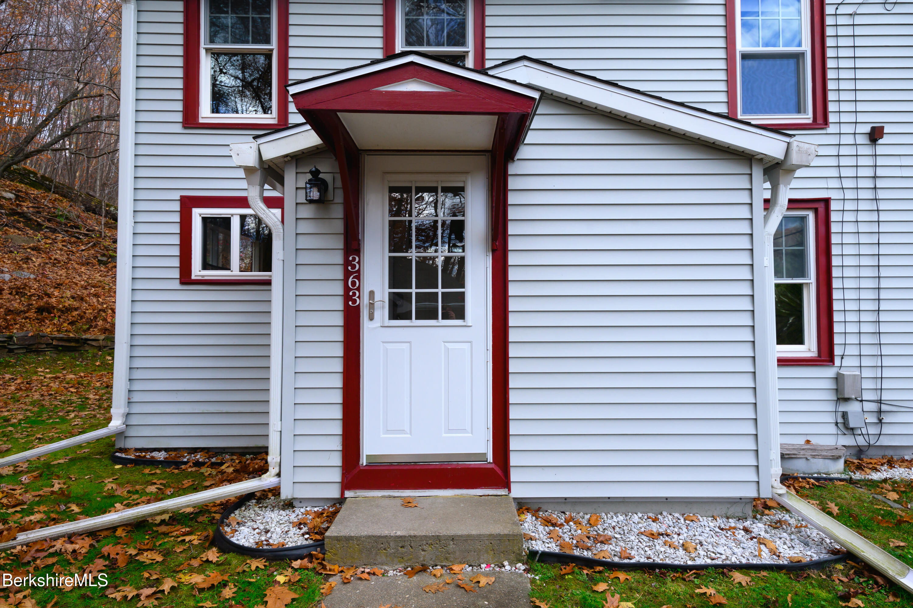363 Henderson Road Williamstown, MA 01267 - Photo 5 of 24 a front view of a house with garden