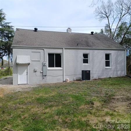 $2,050 | 4211 Major Street, Charlotte, NC 28208