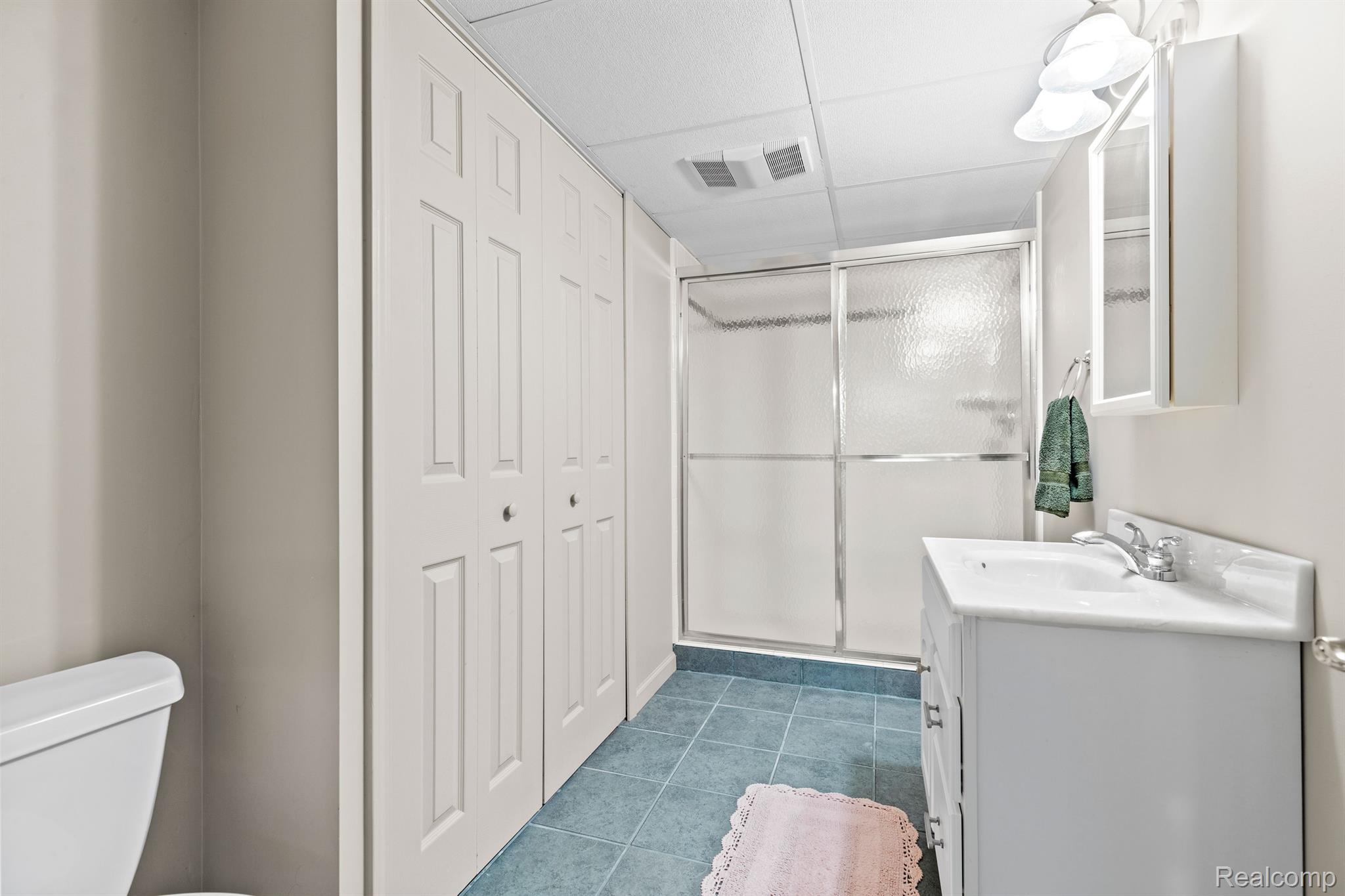 7029 Poppleton Road Canton, MI 48187 - Photo 33 of 42 Gallery Image 33