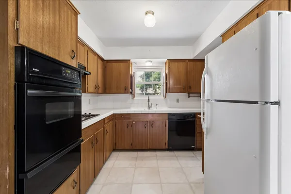$299,900 | 9623 Vogue Lane, Houston, TX 77080