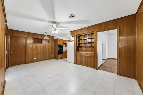 $299,900 | 9623 Vogue Lane, Houston, TX 77080