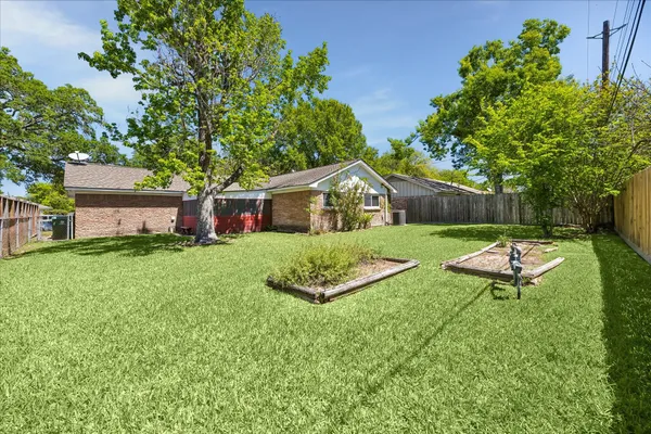 $299,900 | 9623 Vogue Lane, Houston, TX 77080