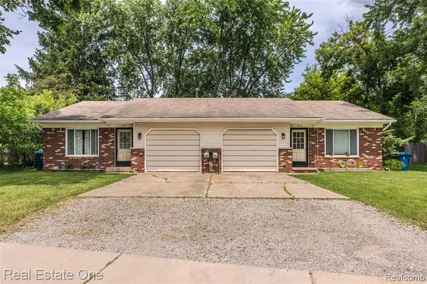 $295,000 | 207 Murphy Street, Linden, MI 48451