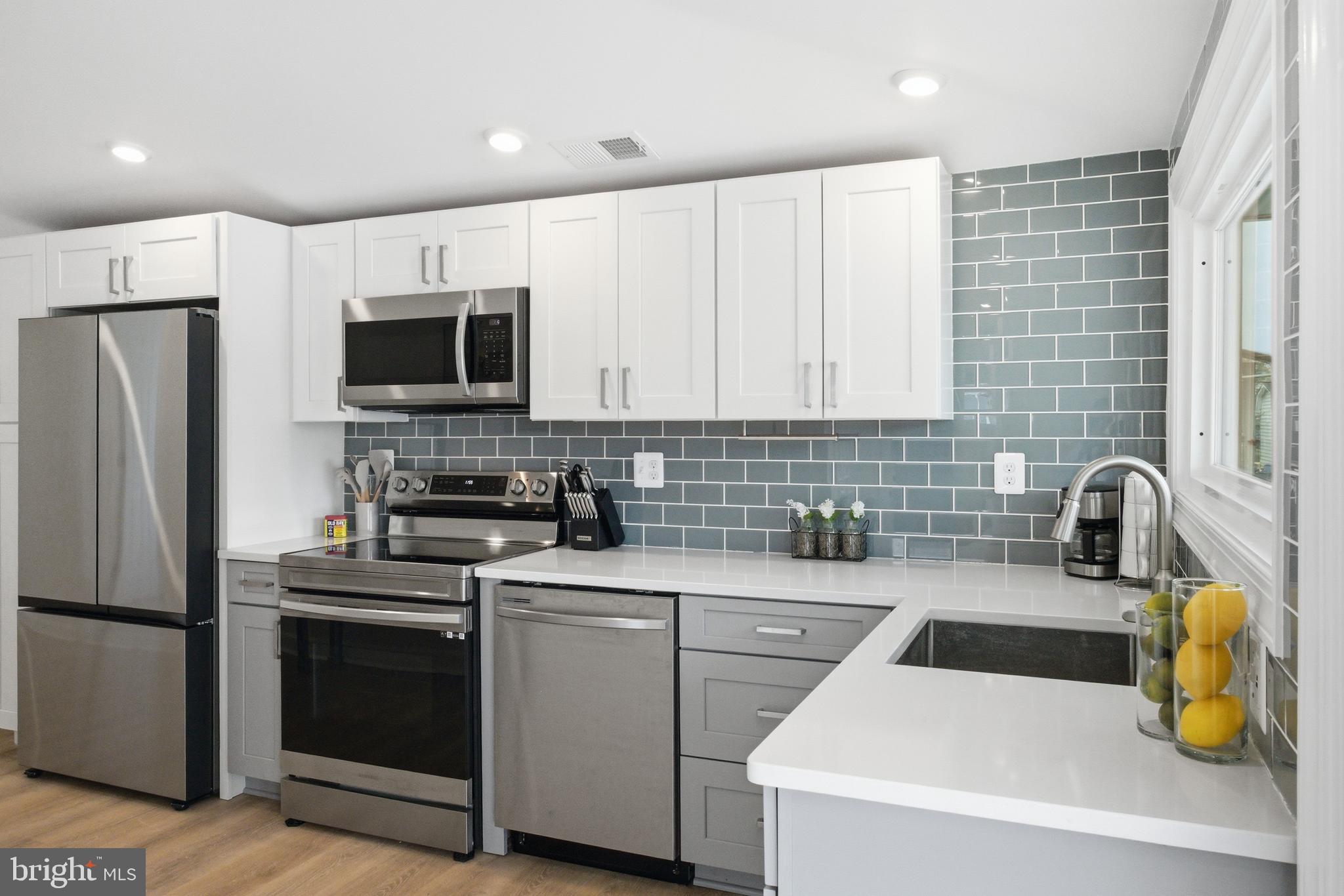 8329 Bayside Road Chesapeake Beach, MD 20732 - Photo 18 of 53 Kitchen