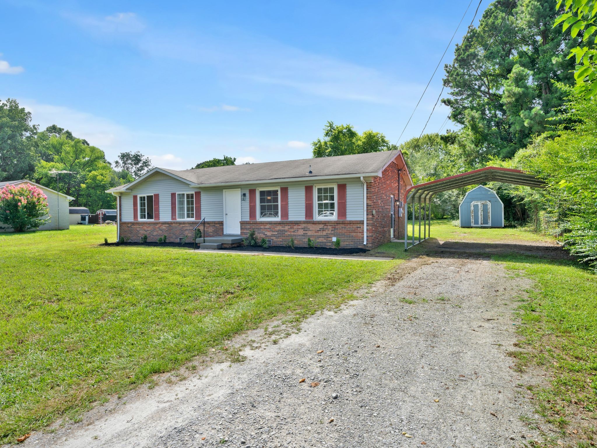 112 Haley Road Dickson, TN 37055 - Photo 3 of 30