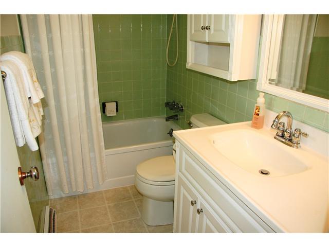 4121 Mountview Road Columbus, OH 43220 - Photo 18 of 25