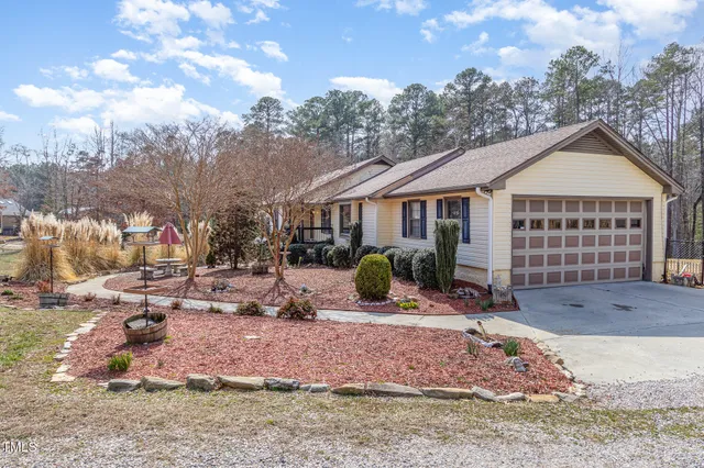 $599,900 | 89 Mt Pleasant Lane, Manson, NC 27553