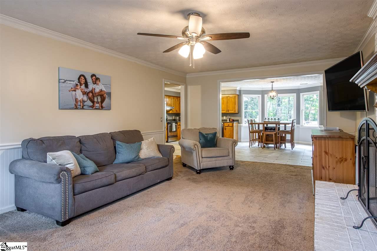 815 Brooks Road Mauldin, SC 29662 - Photo 14 of 35 Gallery Image 14