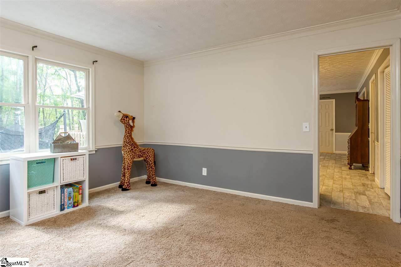 815 Brooks Road Mauldin, SC 29662 - Photo 8 of 35 Gallery Image 8