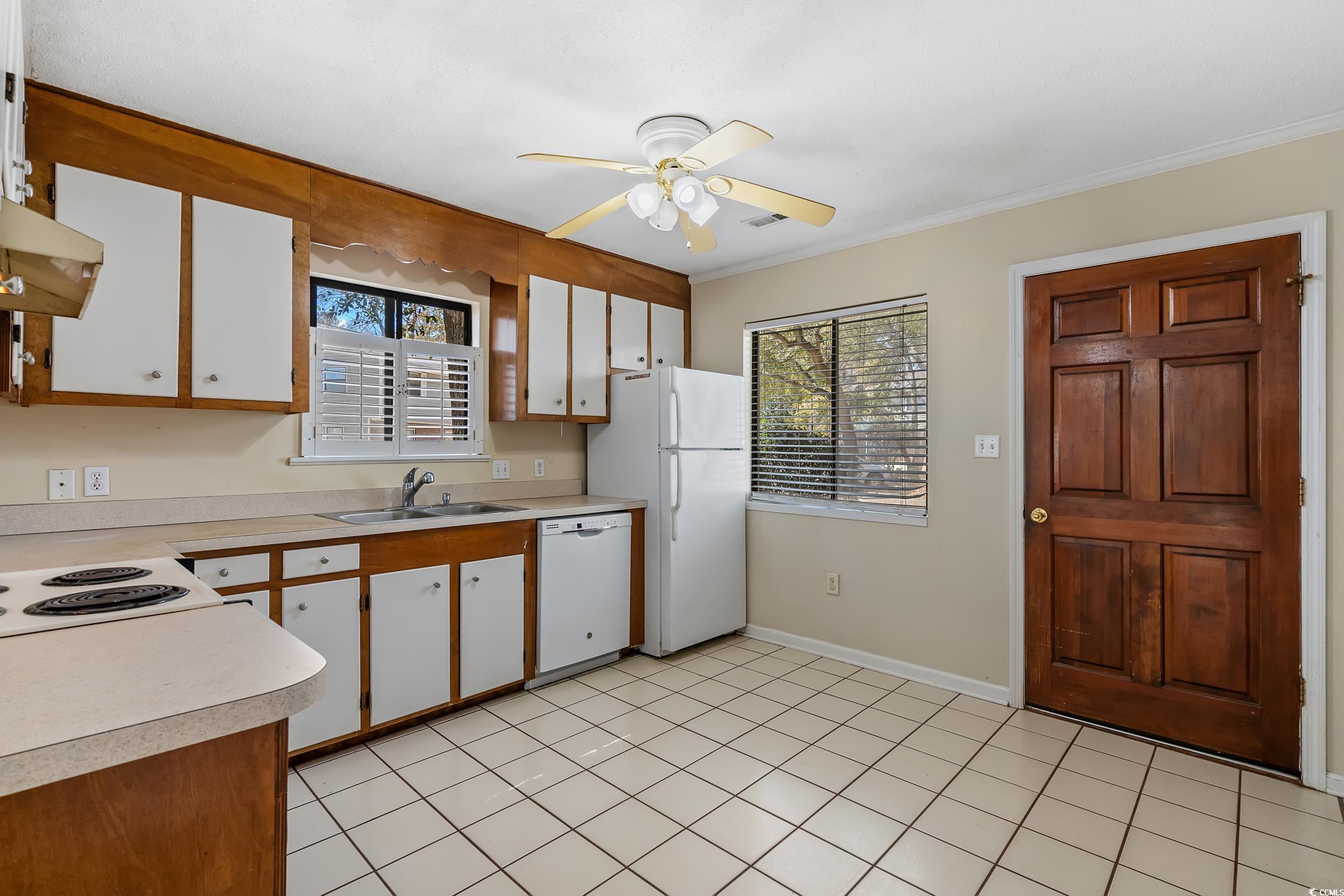 5183 Inlet Garden Court, Unit 3C Murrells Inlet, SC 29576 - Photo 5 of 39