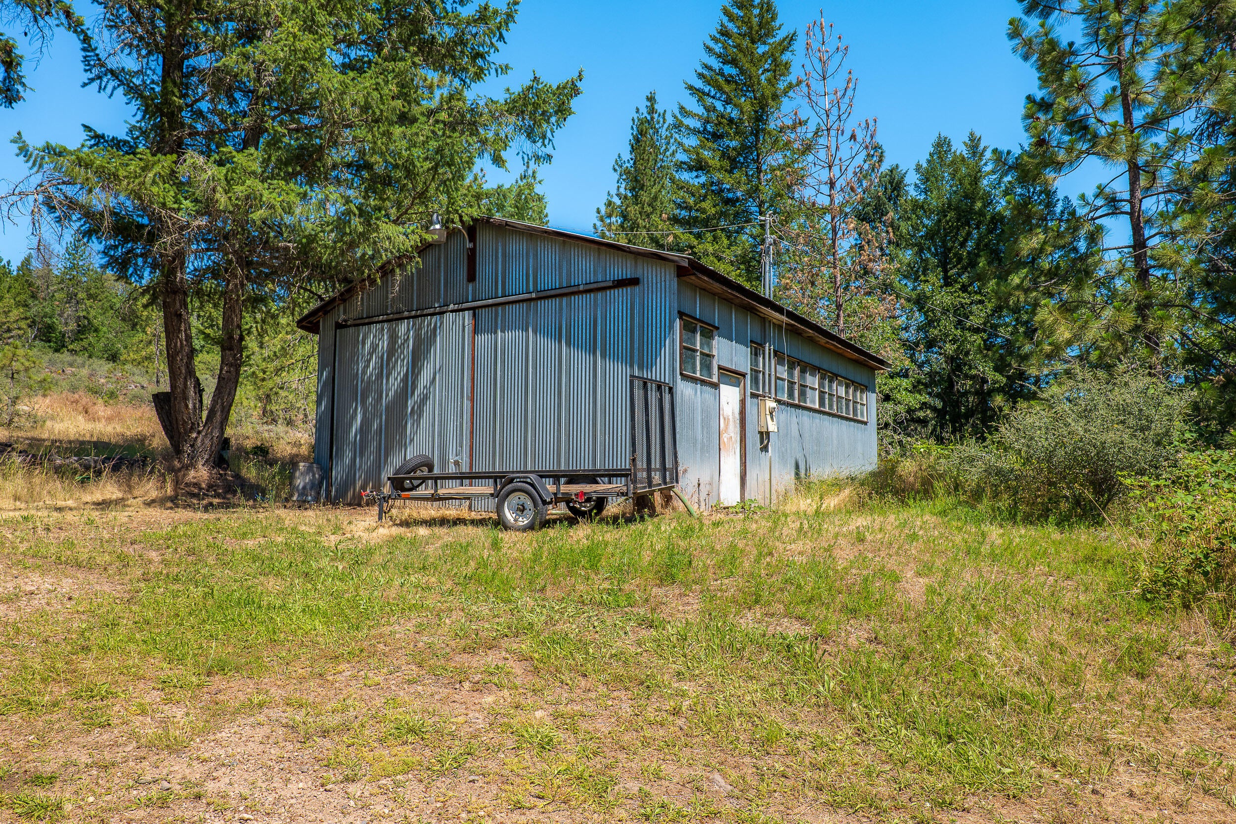 111 Loper Lane Trail, OR 97541 - Photo 14 of 51 06