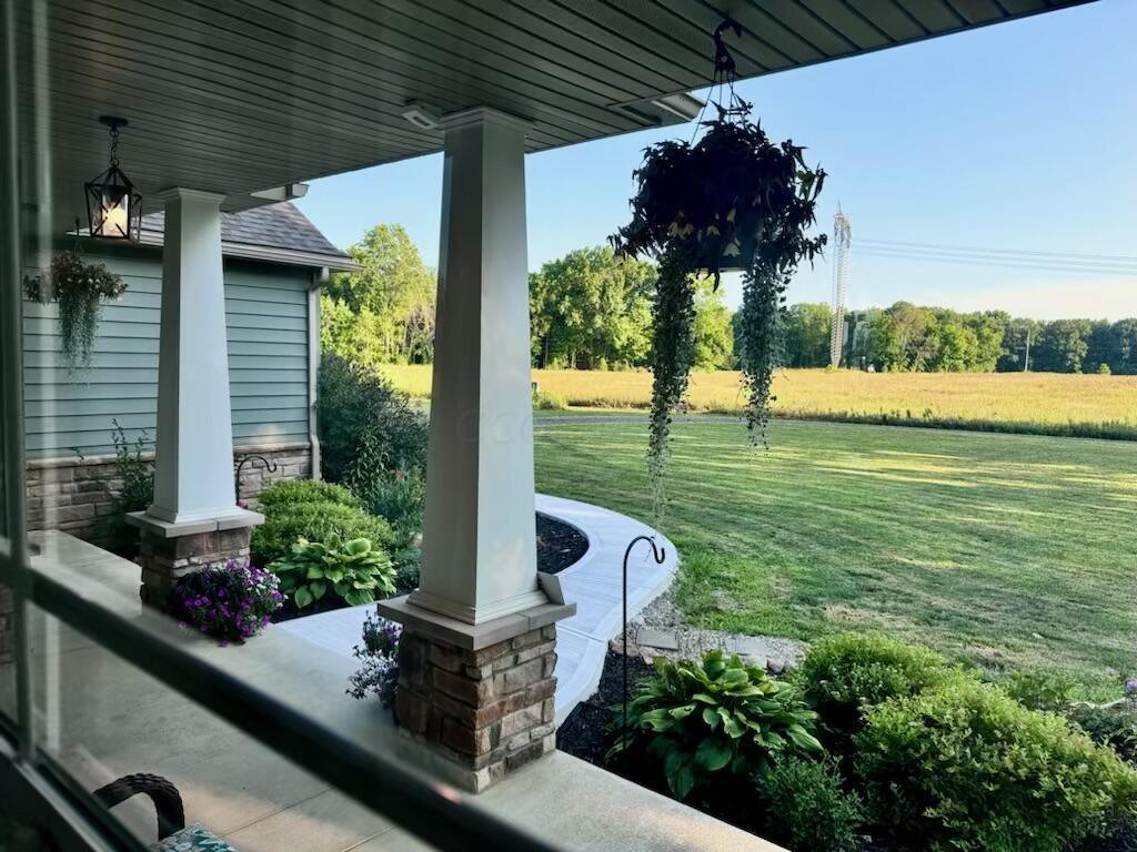 582 Dent Road Sunbury, OH 43074 - Photo 4 of 56 FullSizeRender
