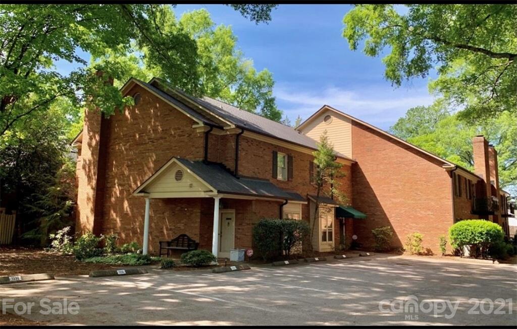 1328 Queens Road Charlotte, NC 28207 - Photo 1 of 14 Gallery Image 1