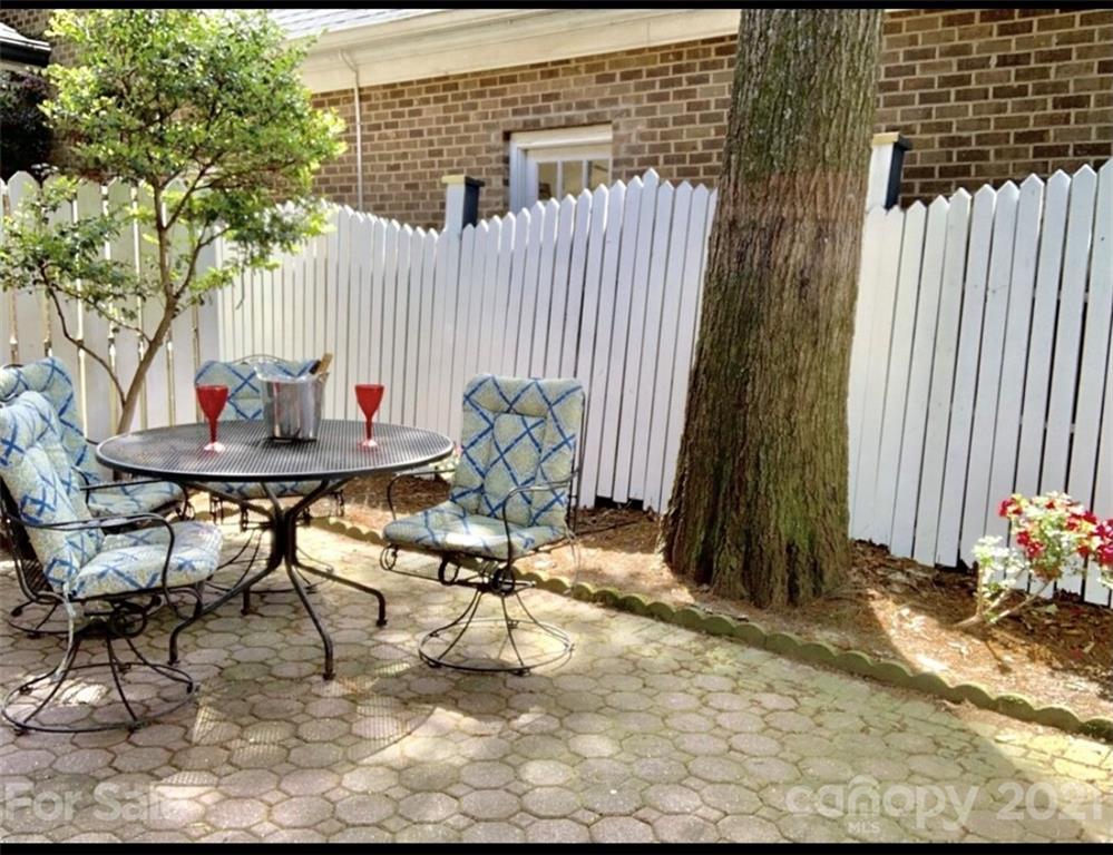 1328 Queens Road Charlotte, NC 28207 - Photo 14 of 14 Gallery Image 14