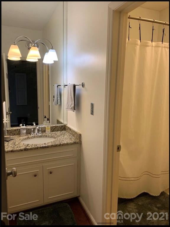 1328 Queens Road Charlotte, NC 28207 - Photo 10 of 14 Gallery Image 10