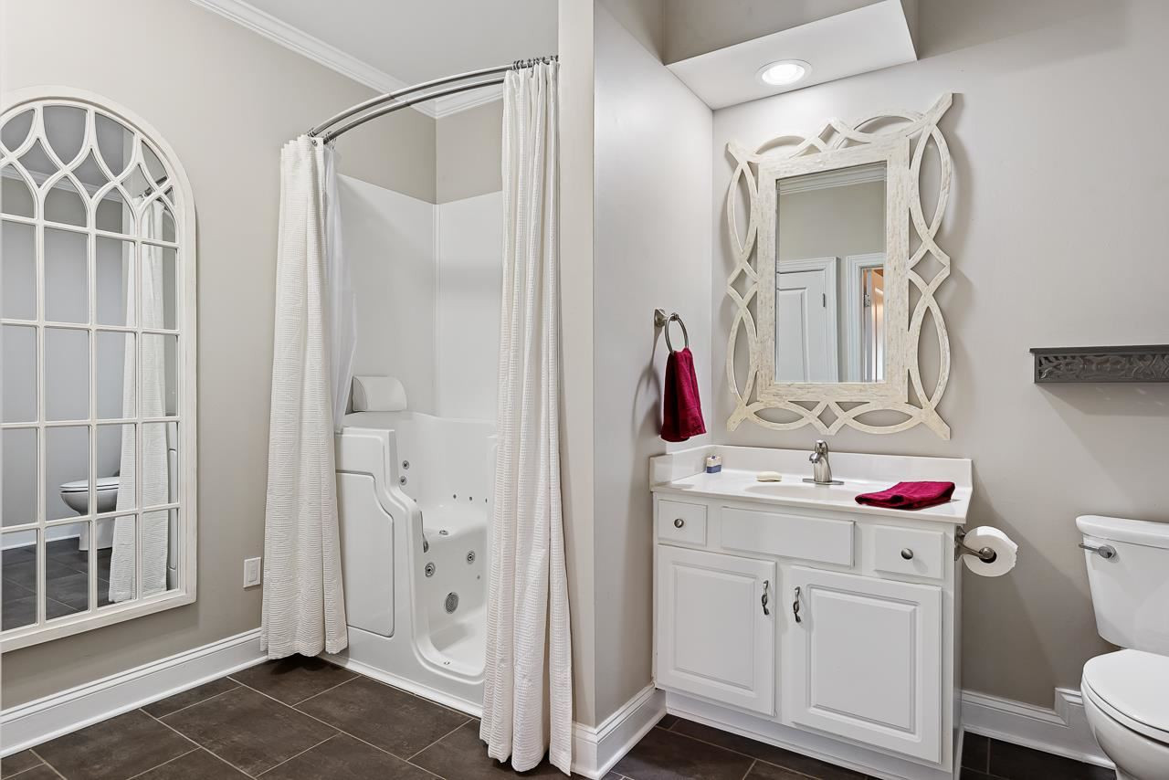 7520 Lead Mine Road, Unit 206 Raleigh, NC 27615 - Photo 18 of 29 Photo 18