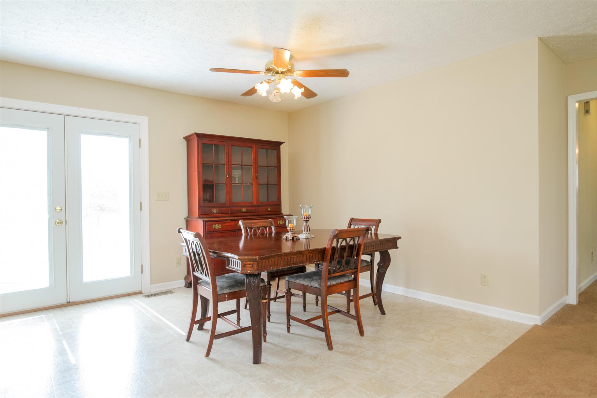 3902 Armstrong Road Springfield, TN 37172 - Photo 6 of 30 a view of a dining room with furniture and chandelier