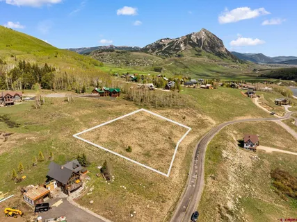 $450,000 | 286 Meadow Drive, Crested Butte, CO 81224