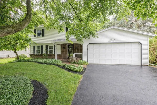 $224,900 | 1338 Robin Hood Lane, Webster, NY 14580