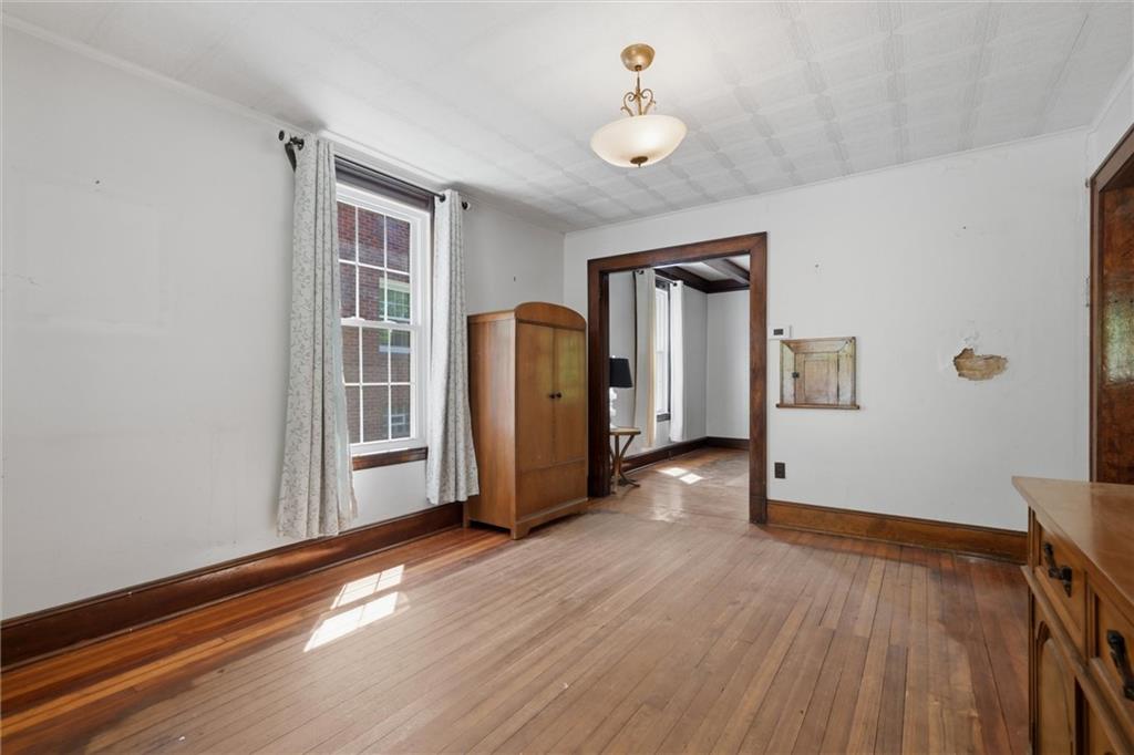 727 High Street Freeport, PA 16229 - Photo 5 of 50