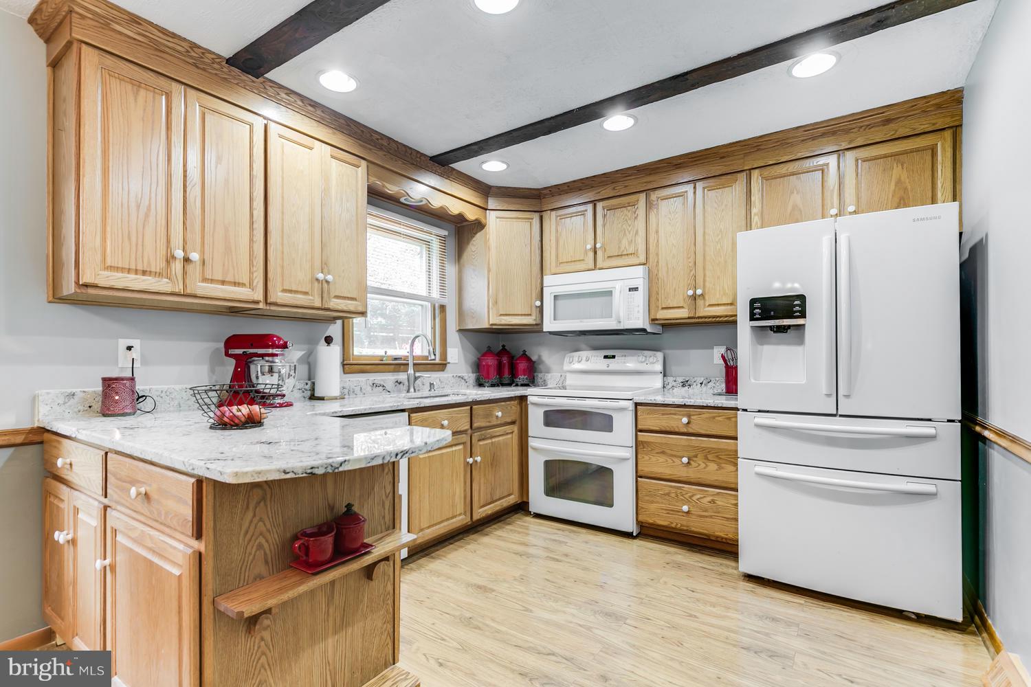 16640 Dolf Road Stewartstown, PA 17363 - Photo 2 of 37 Gallery Image 2