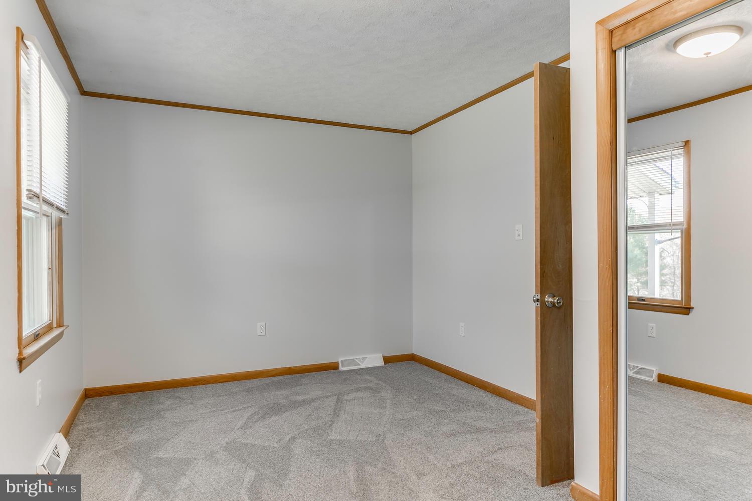 16640 Dolf Road Stewartstown, PA 17363 - Photo 18 of 37 Gallery Image 18