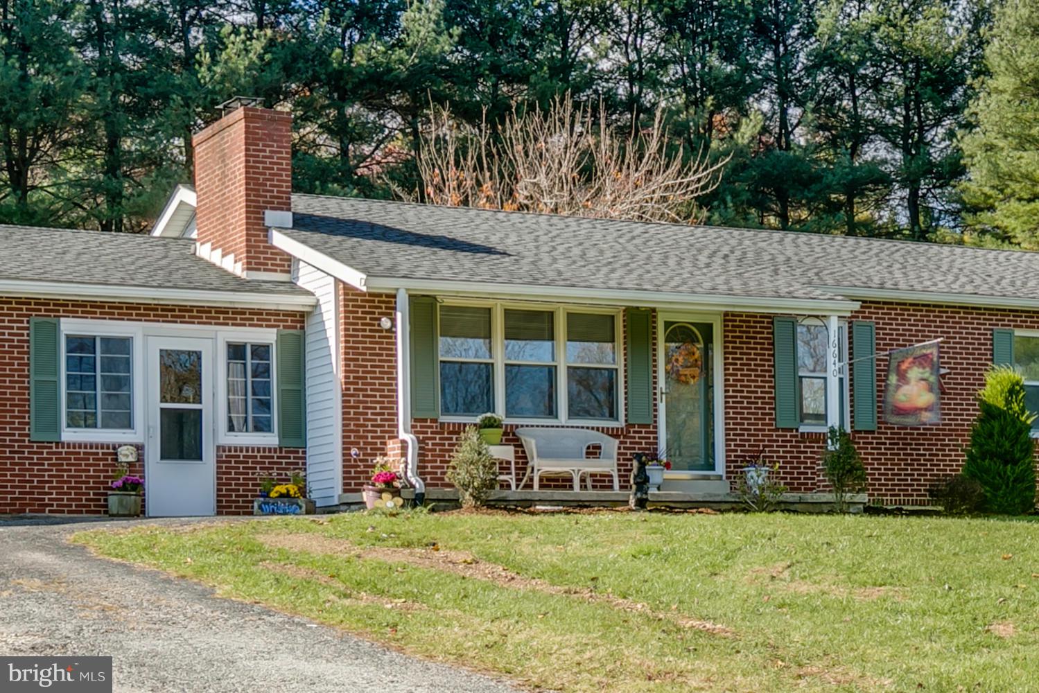 16640 Dolf Road Stewartstown, PA 17363 - Photo 6 of 37 Gallery Image 6