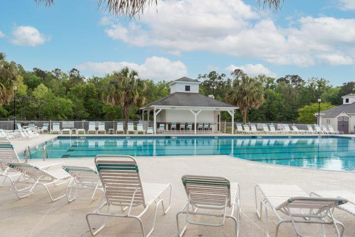 522 Kilarney Road Summerville, SC 29483 - Photo 23 of 25 20211014180546100667000000-o